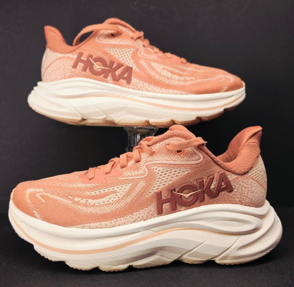 Hoka Women 6.5 Comfy footwear